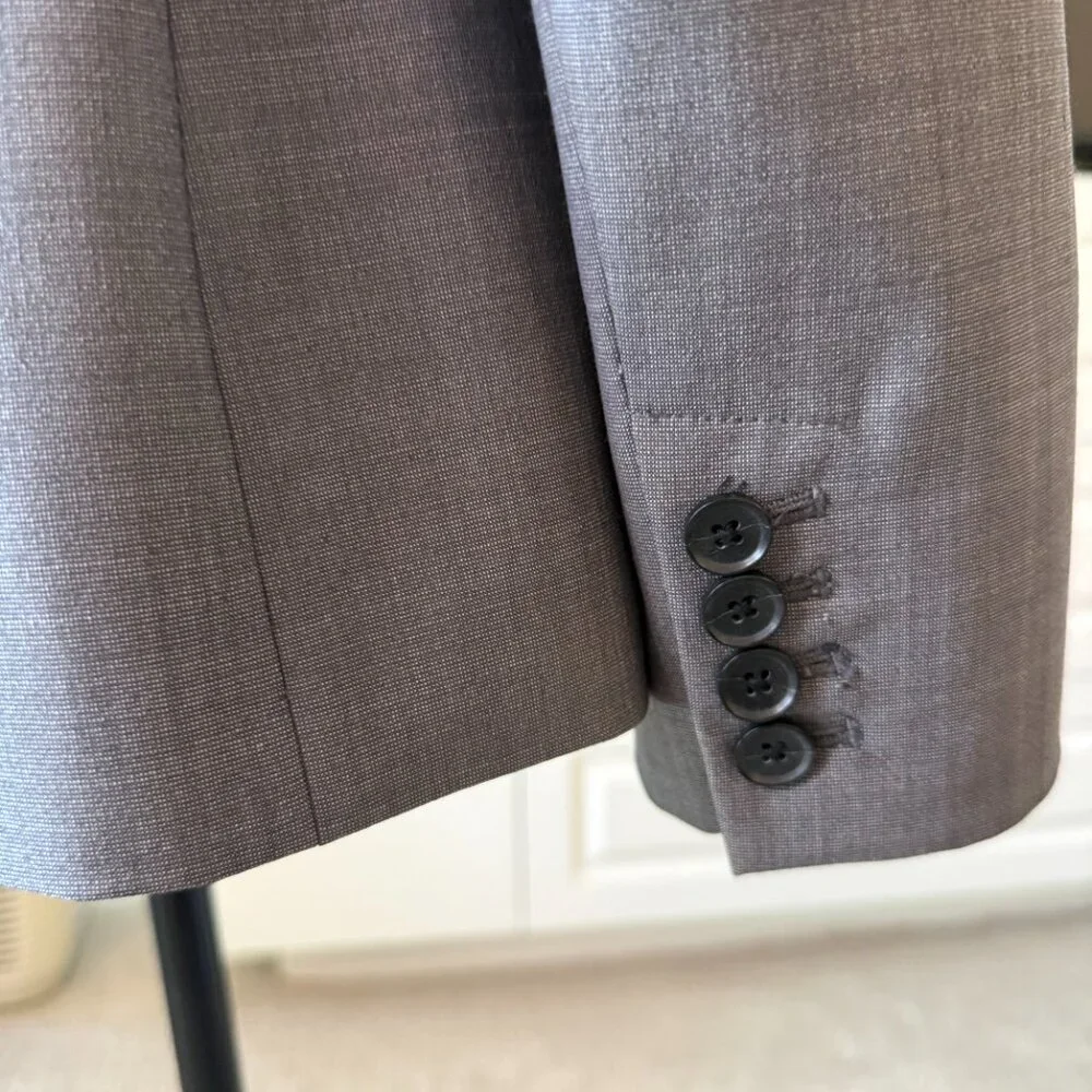 Banana Republic Gray Wool Blend Blazer Size 6 Tall | Tailored Career Jacket Mini - Picture 4 of 8